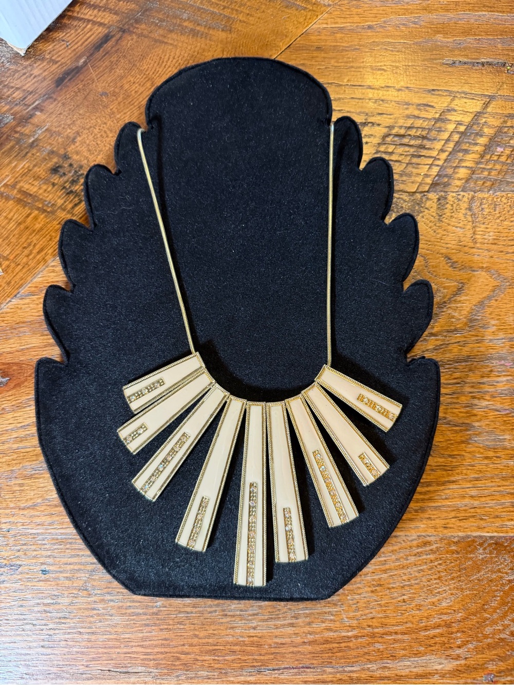 Gold Fan Pendant Necklace - Women Jewelry